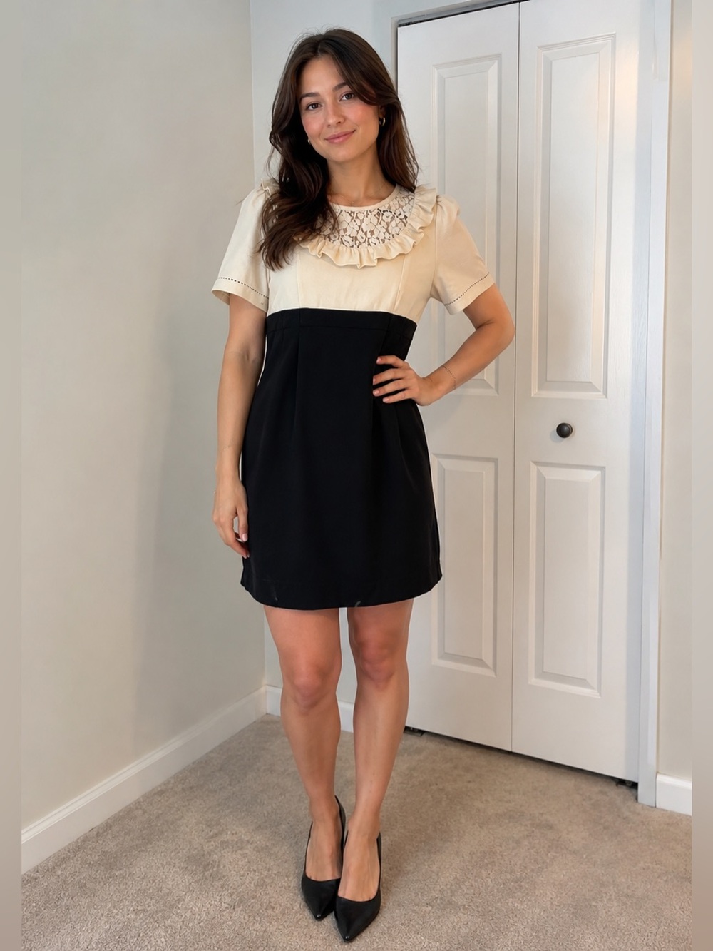 Phoebe Couture Women’s Size 10 Colorblock Dress Cream Black Lace Yoke Ruffle